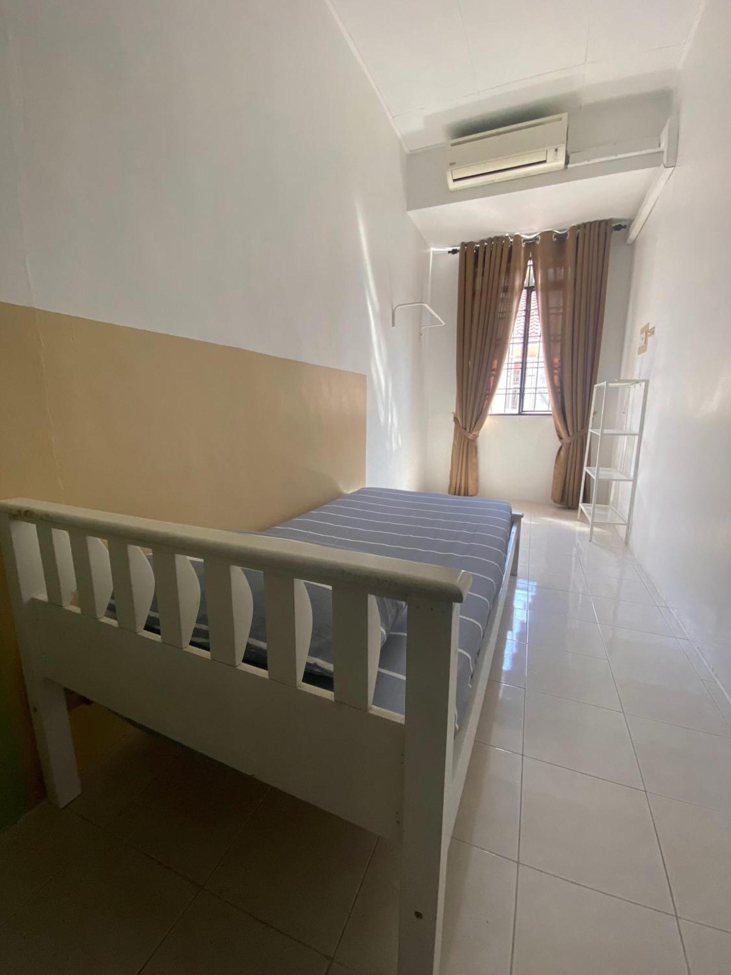 Villa Comfy Sutera Seberang Jaya Kampong Belah Dua Esterno foto