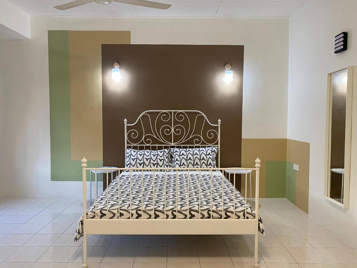 Villa Comfy Sutera Seberang Jaya Kampong Belah Dua Esterno foto