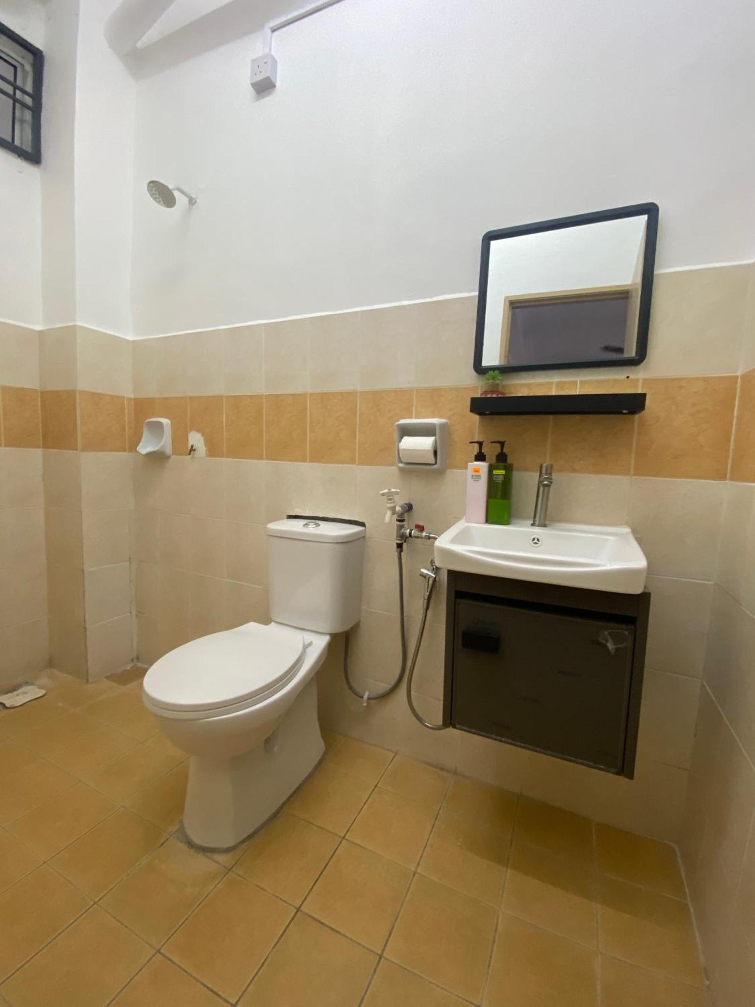 Villa Comfy Sutera Seberang Jaya Kampong Belah Dua Esterno foto